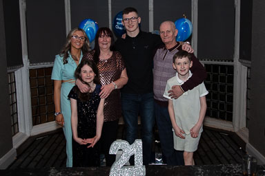 Charlies 21
 Hero